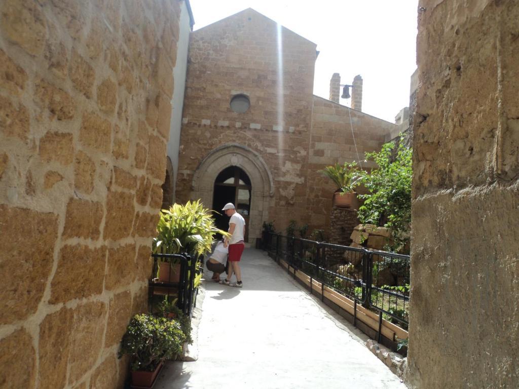 مبيت وإفطار أغريجنتو Domus Antiqua المظهر الخارجي الصورة